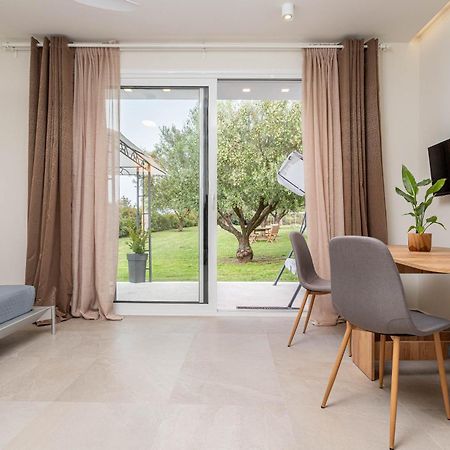 Mellagia Suites Kassandreia Exteriér fotografie